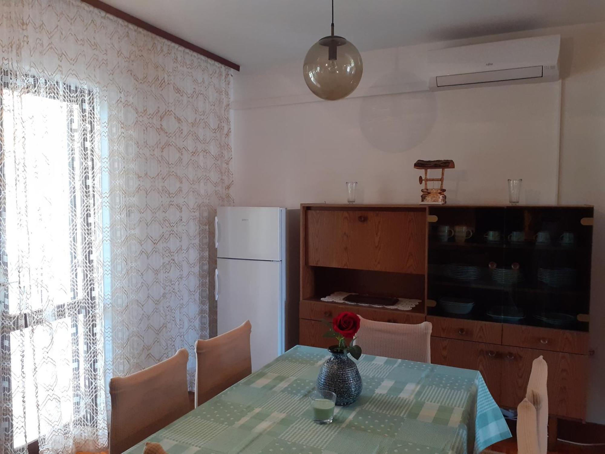 Apartments With A Parking Space Malinska, Krk - 19291 Quarto foto